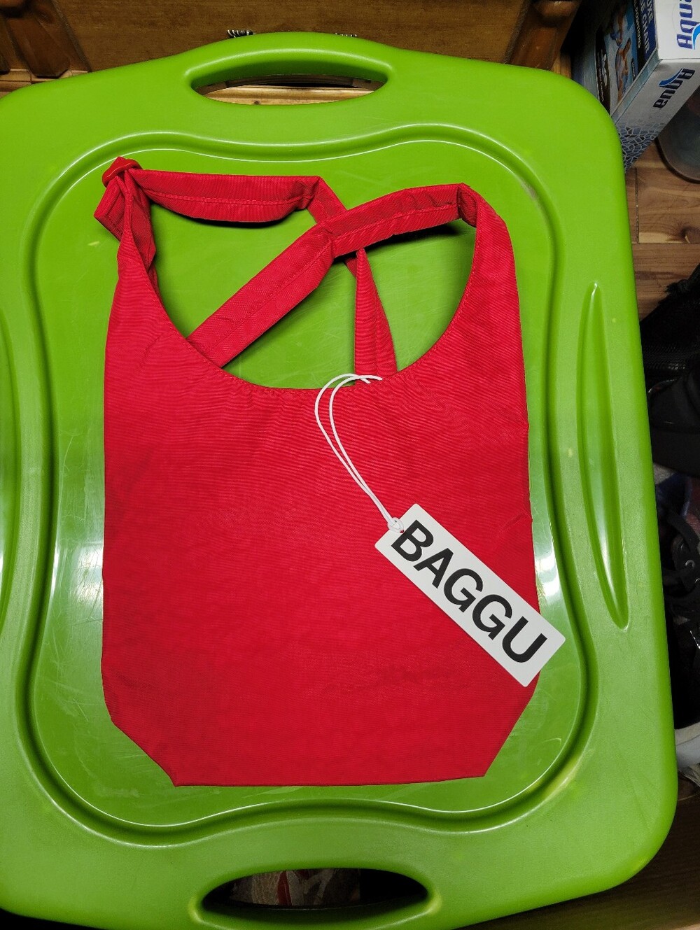 Baggu Small Sling In Red Nwt